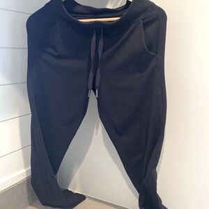 Lululemon Womens Joggers Sz 4